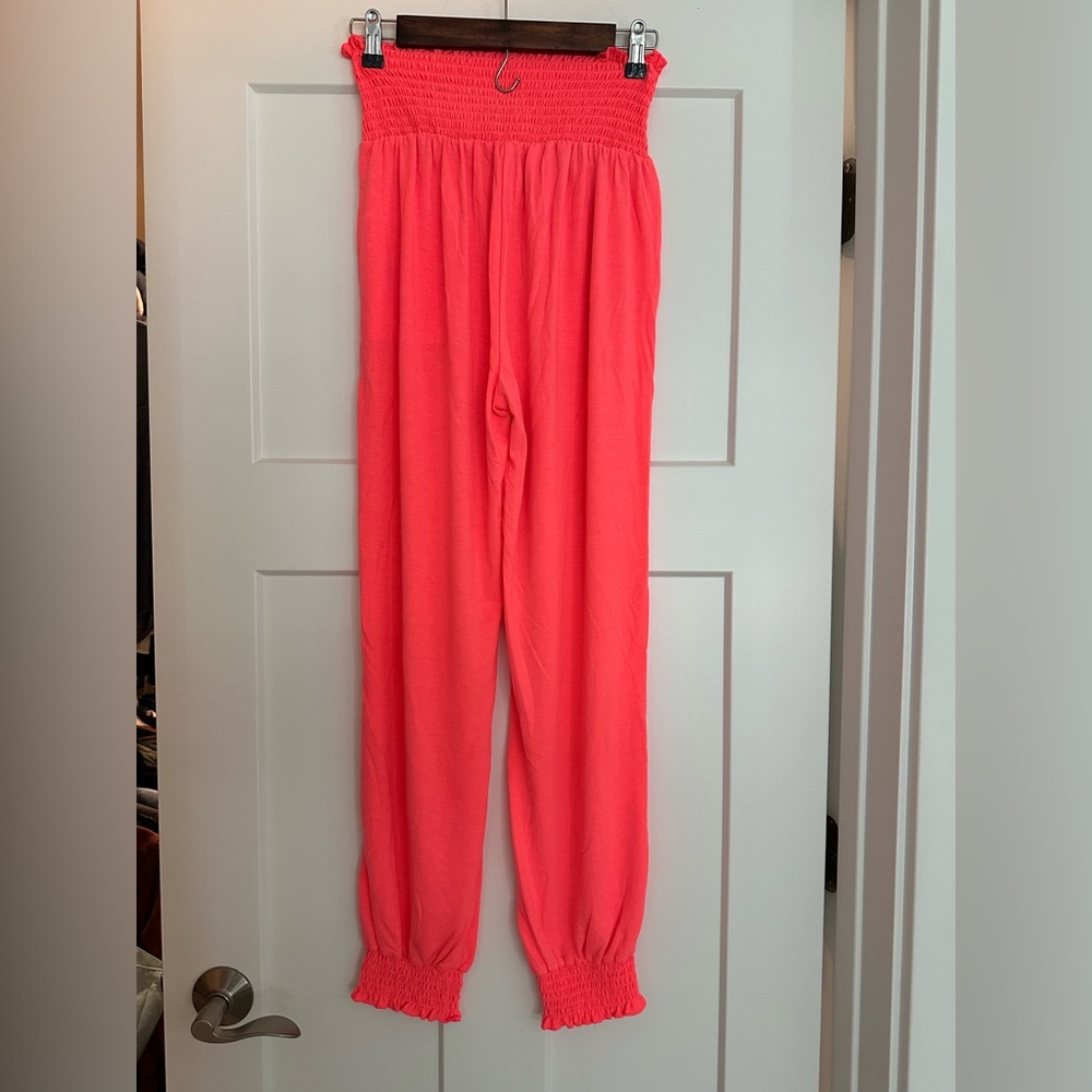 Zenana size medium Bright Coral Smocked Waist Pants